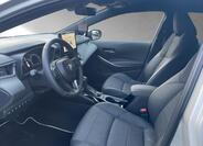 Toyota Corolla 9