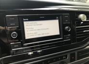 Volkswagen Caravelle 22