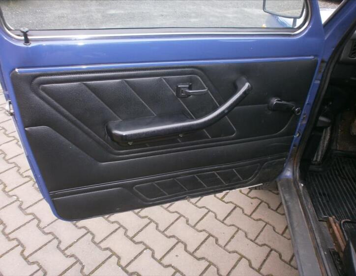 Lada Niva 20