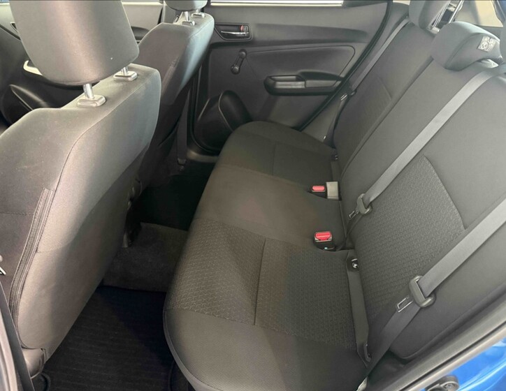 Suzuki Swift 8
