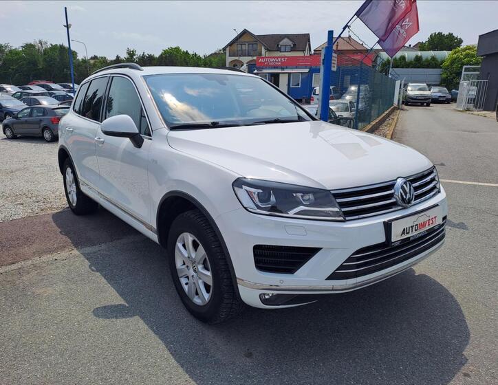 Volkswagen Touareg 2