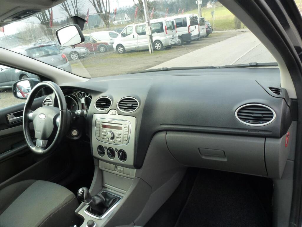 Ford Focus 26