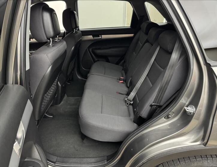 KIA Sorento 28