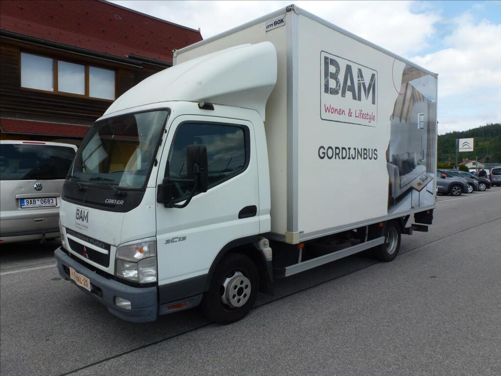Mitsubishi Canter 1