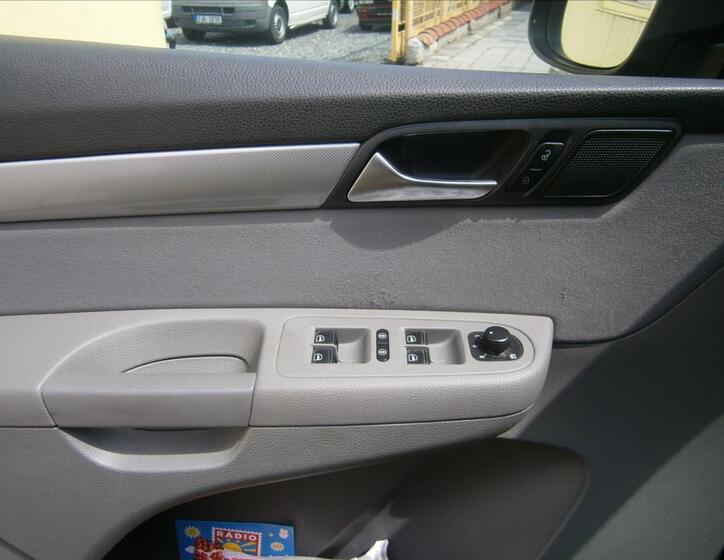 Volkswagen Sharan 10