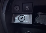 Volkswagen Golf 29