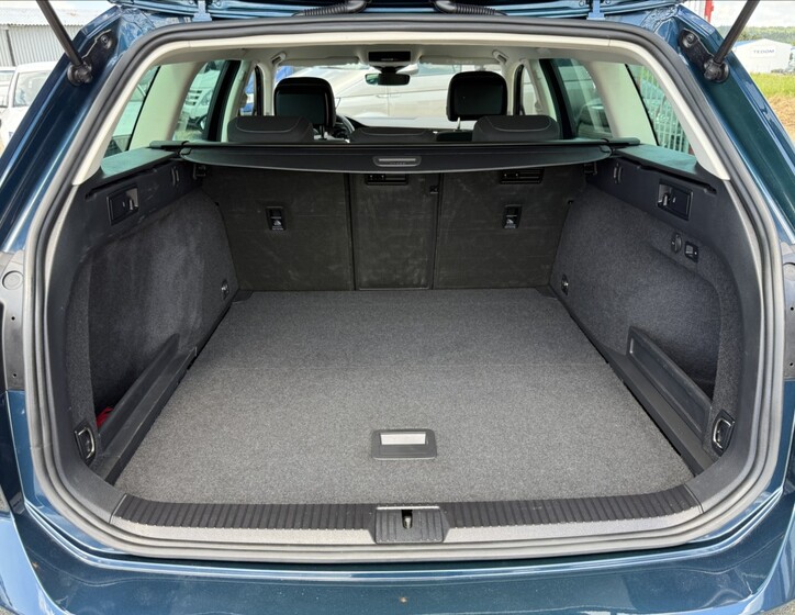 Volkswagen Passat 32