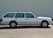 Mercedes-Benz 124 7