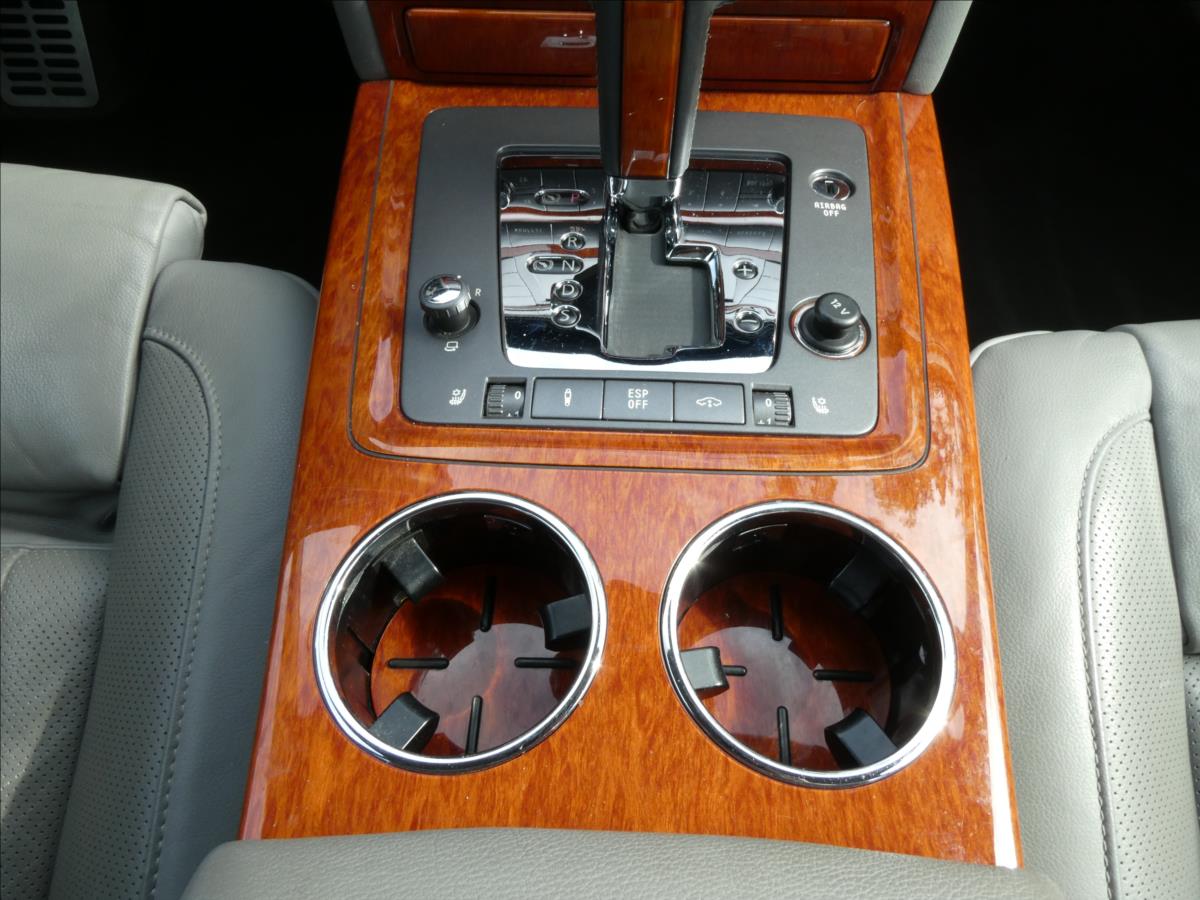 Volkswagen Phaeton