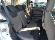 Ford Tourneo Courier 12