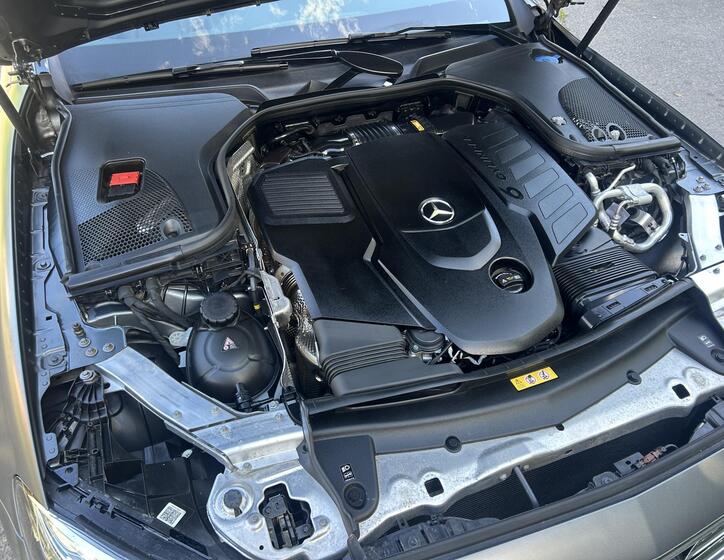 Mercedes-Benz Třídy E 90