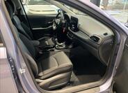 Hyundai i30 39