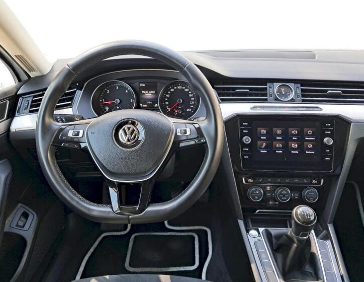 Volkswagen Passat 5