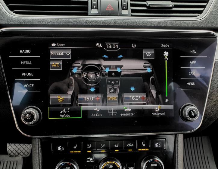 Škoda Superb 32