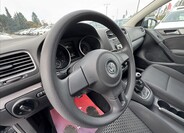 Volkswagen Golf 16