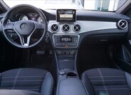 Mercedes-Benz GLA 10