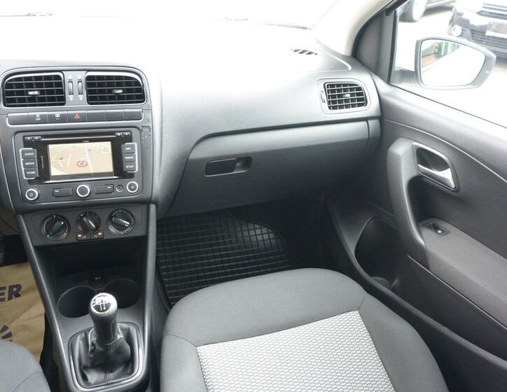 Volkswagen Polo 13