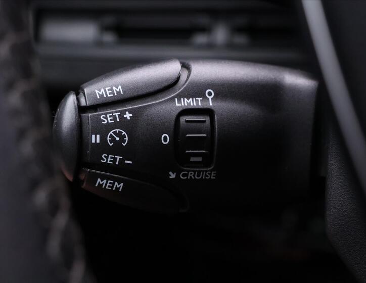 Peugeot 5008 22