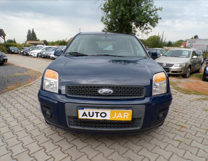Ford Fusion 3