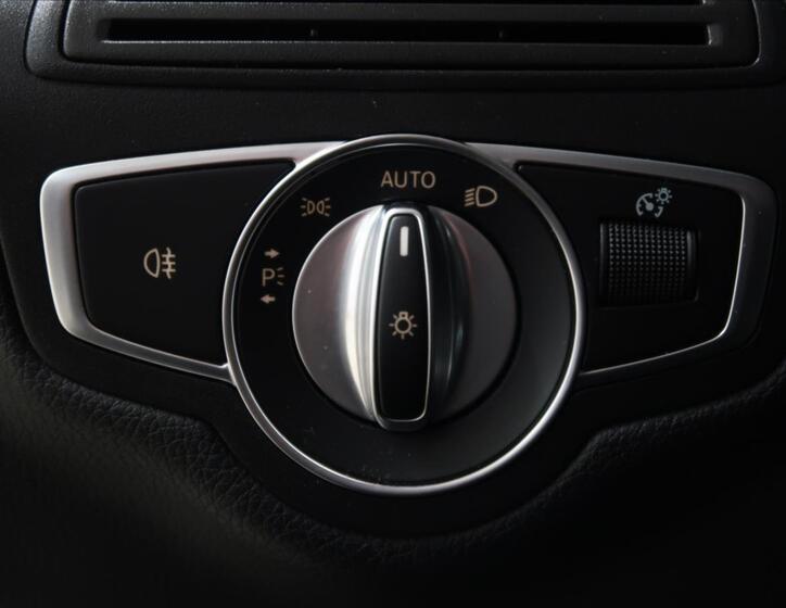 Mercedes-Benz Třídy C 17