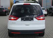 Ford Galaxy 9