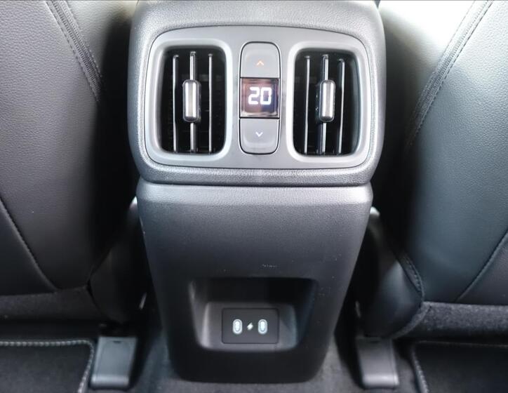 Hyundai Tucson 16