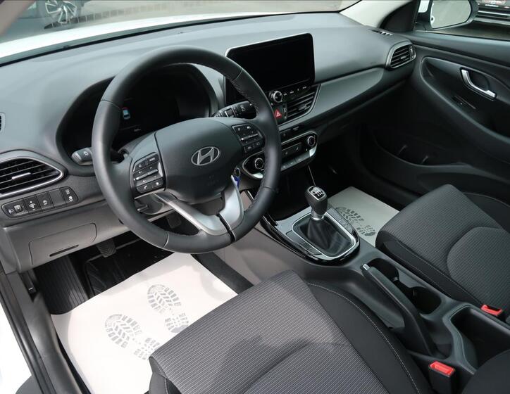 Hyundai i30 9