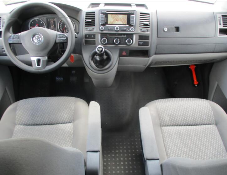 Volkswagen Transporter 11
