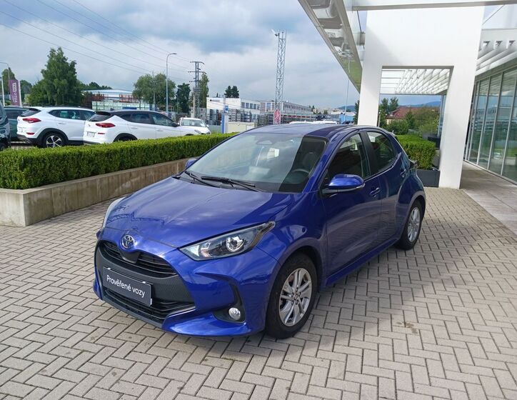 Toyota Yaris 2