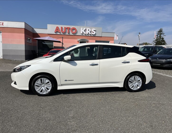 Nissan Leaf 9