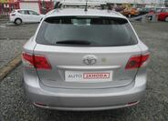 Toyota Avensis 6