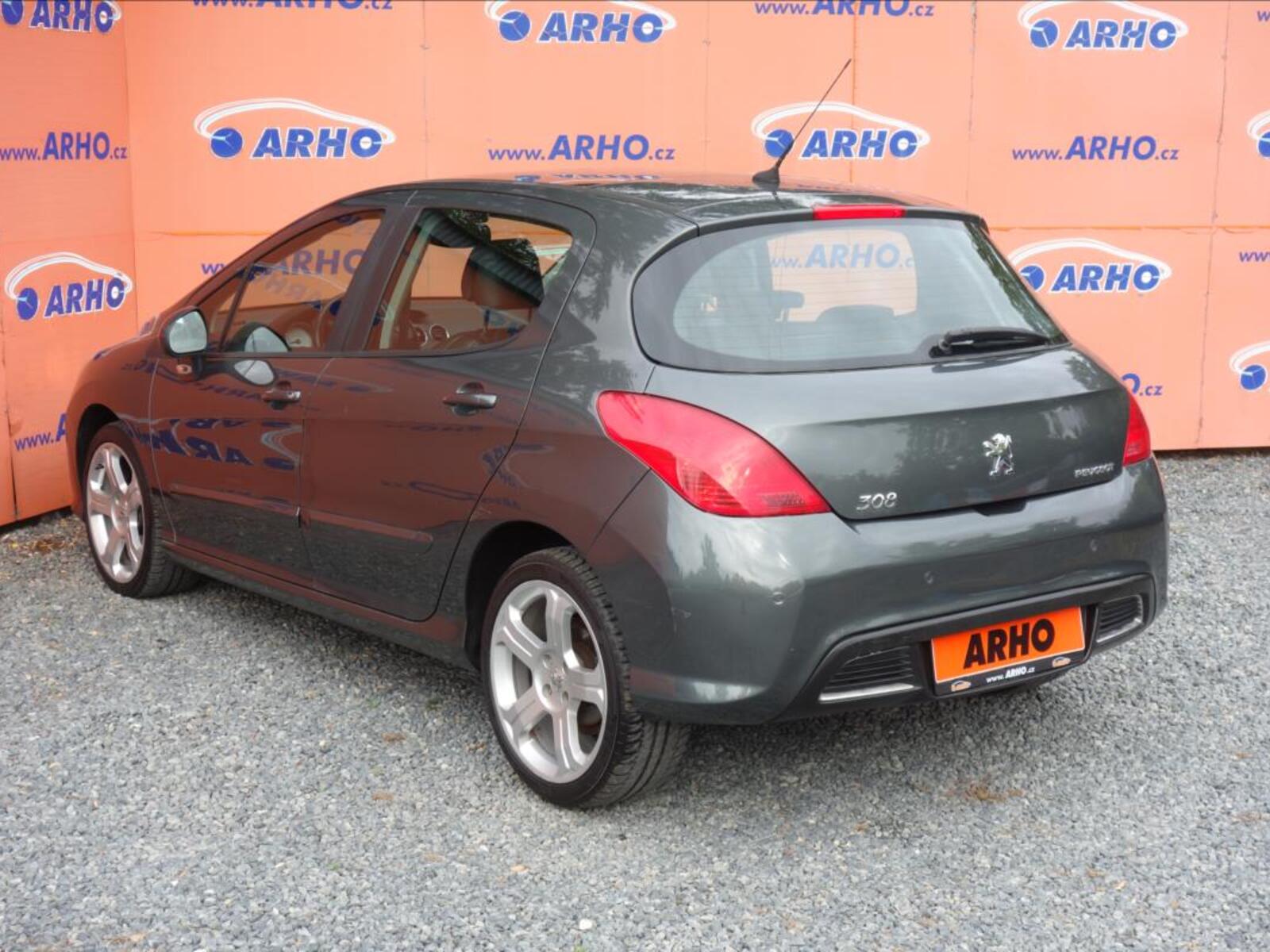 Peugeot 308 5