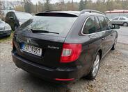 Škoda Superb 10