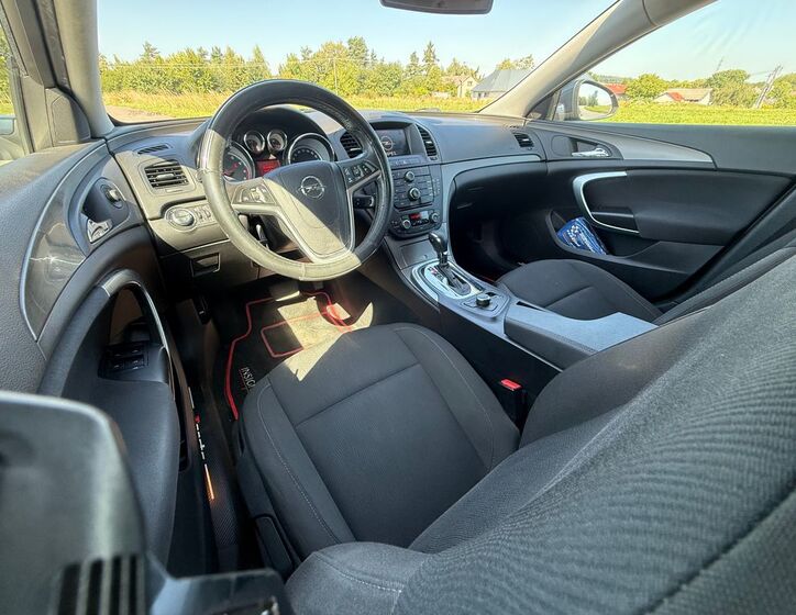 Opel Insignia 10