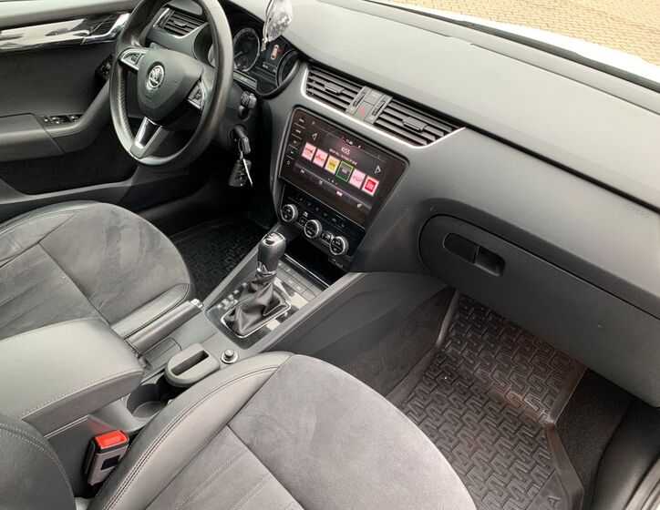 Škoda Octavia 25