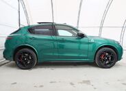 Alfa Romeo Stelvio 6