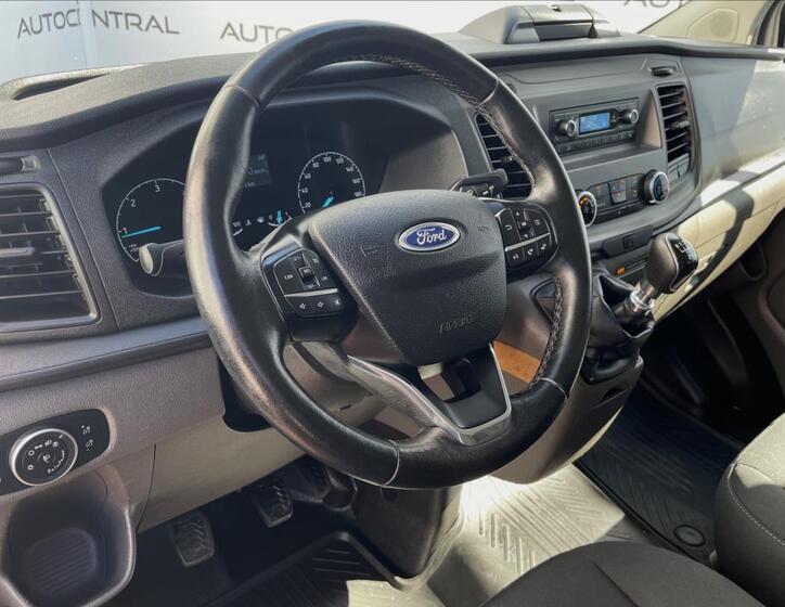 Ford Transit Custom 13