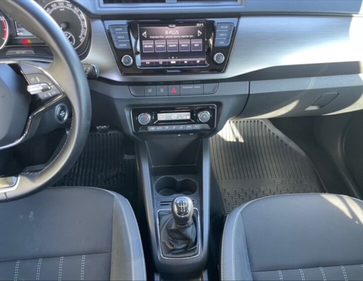 Škoda Fabia 10