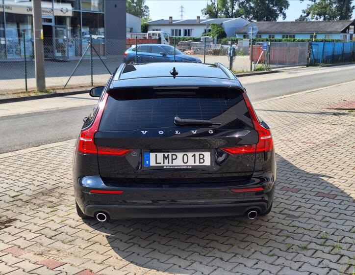 Volvo V60 5