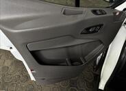 Ford Transit 14