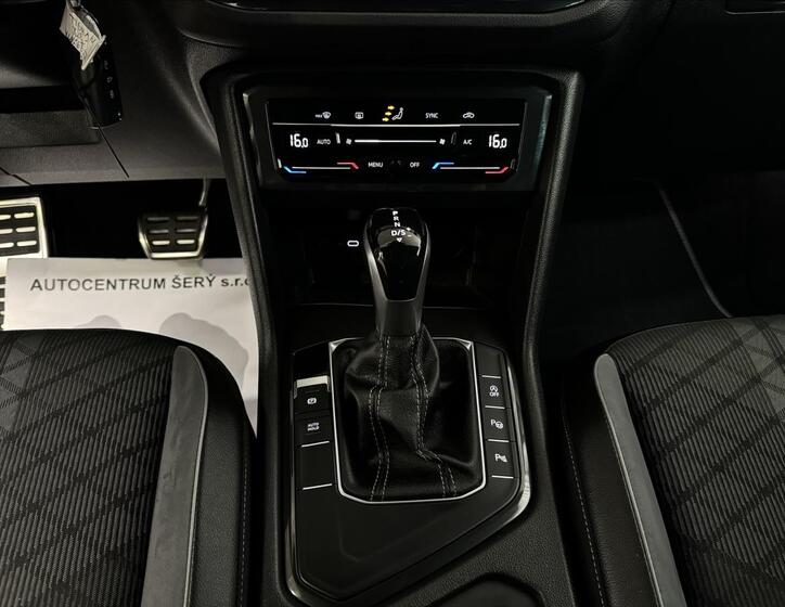 Volkswagen Tiguan 29