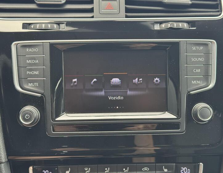 Volkswagen Golf 29