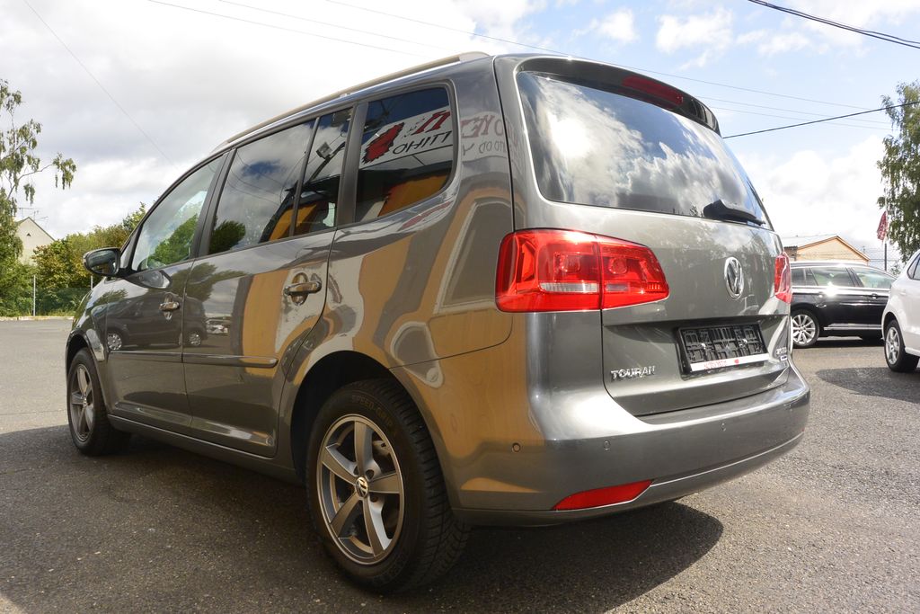 Volkswagen Touran