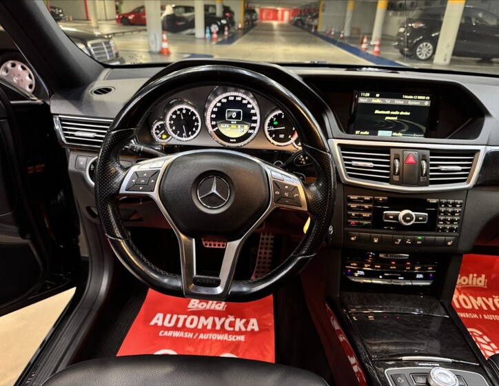 Mercedes-Benz Třídy E 15