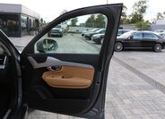 Volvo XC90 24