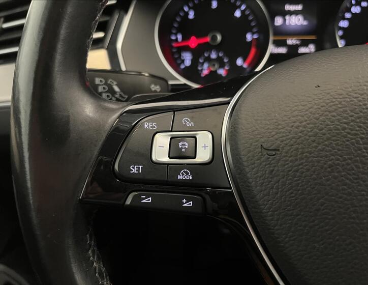 Volkswagen Passat 19
