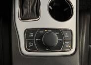 Jeep Grand Cherokee 16