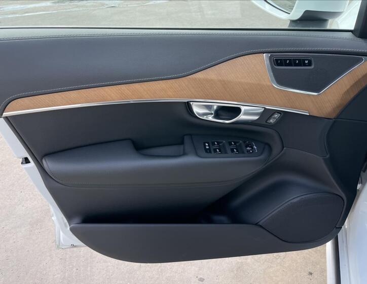 Volvo XC90 14