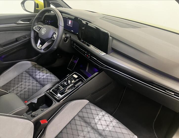 Volkswagen Golf 19