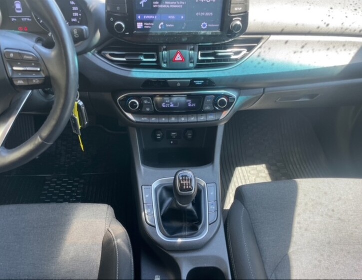 Hyundai i30 10